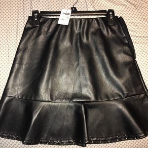 faux leather mini skirt